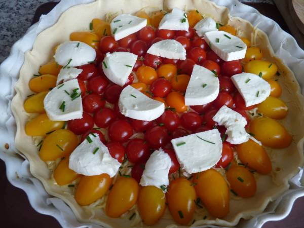 Tarte super facile aux tomates cerises et à la mozzarella - Préparation etape 5