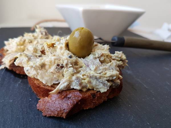 Rillettes de sardines grillées curry et romarin - Préparation etape 2