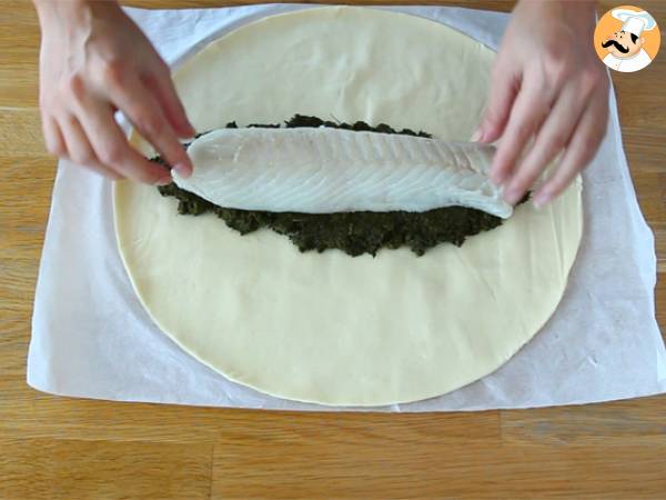 Poisson en croûte feuilletée aux épinards et fromage mozzarella - Préparation etape 1