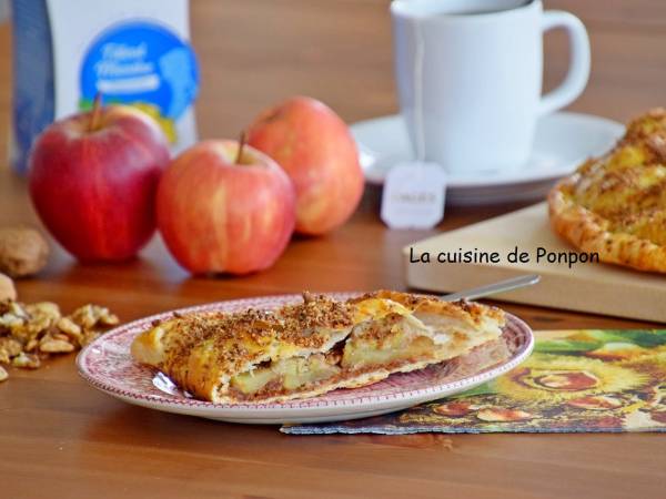 Chausson feuilleté aux pommes, bananes et spéculoos - Préparation etape 6