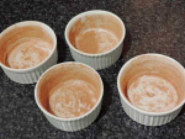 Moelleux au chocolat avec son coeur coulant - Préparation etape 1