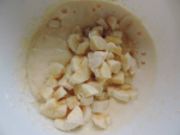 Fondant aux bananes et pépites de chocolat - Préparation etape 3