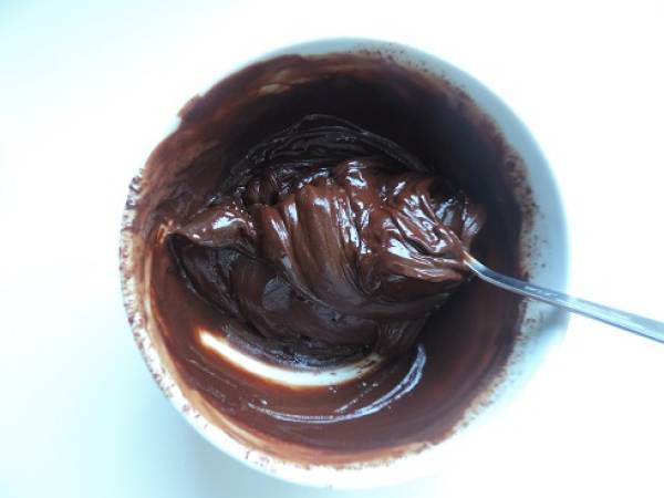 Truffe au chocolat et aux pépites d'abricot - Préparation etape 1