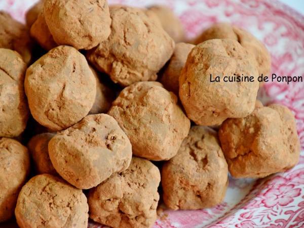 Truffe au chocolat et aux pépites d'abricot - Préparation etape 7