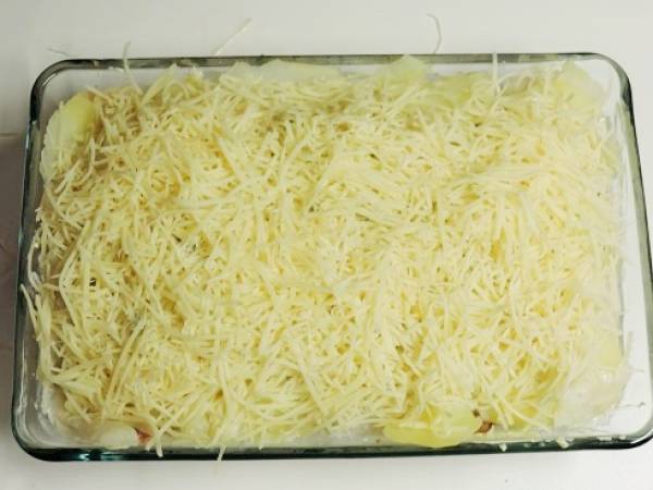 Gratin de céleri rave, pommes de terre et gorgonzola - Préparation etape 2