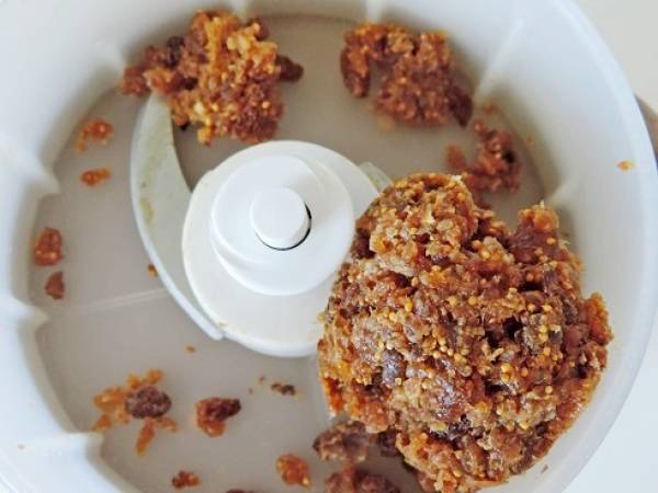 Barre énergétique à la spiruline, végan - Préparation etape 1