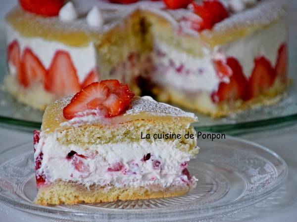 Fraisier au sirop de fraise-basilic et liqueur de basilic, sans beurre - Préparation etape 8