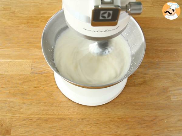 Nougat glacé (la recette en détails et en vidéo) - Préparation etape 5