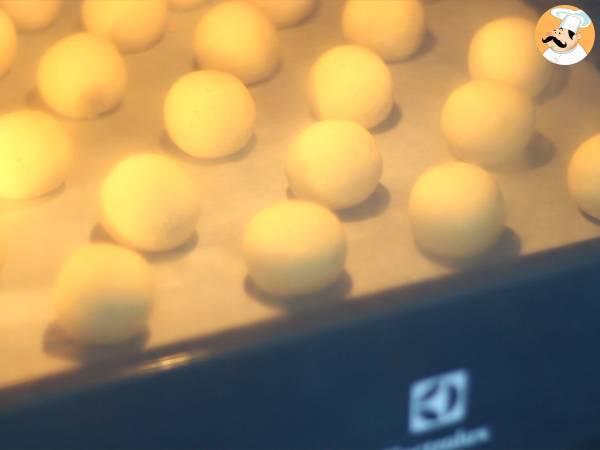 Pão de Queijo, petits pains au fromage brésiliens - Préparation etape 6