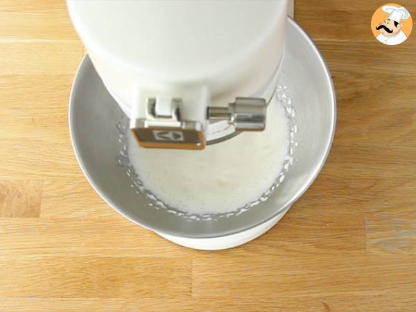 Bûche à la mangue et à la framboise - Préparation etape 13