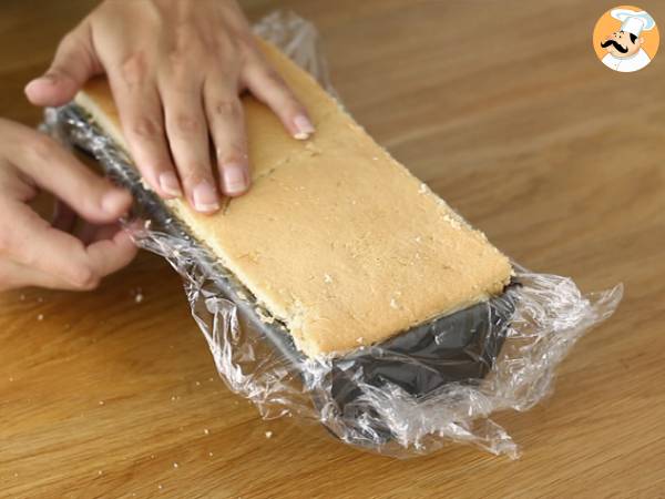 Bûche à la mangue et à la framboise - Préparation etape 19