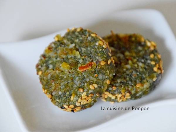 Barre énergétique aux noix de macadamia et spiruline, vegan - Préparation etape 2