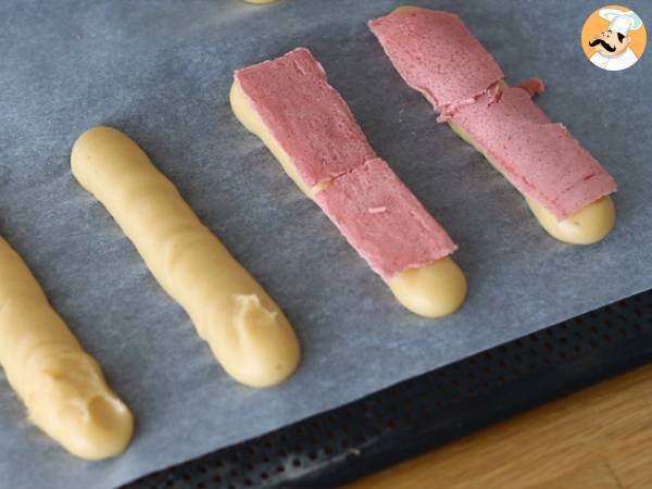 Éclairs à la crème de pistache et aux framboises - Préparation etape 11