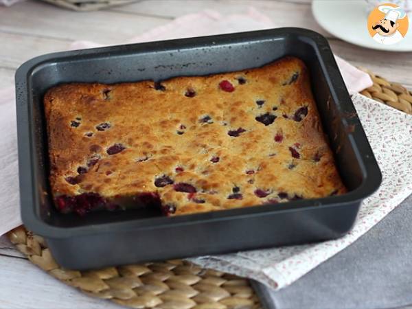Brownie au chocolat blanc et aux fruits rouges (Blondie) - Préparation etape 5