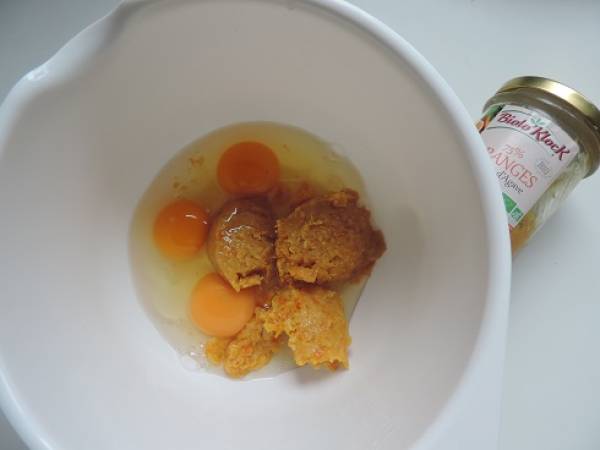 Infiniment orange sous de petites perles de chocolat - Préparation etape 1