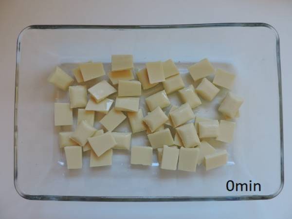 Dulcey au chocolat blanc maison - Préparation etape 1