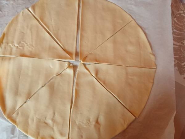 Chaussons de pommes à la crème et cannelle - Préparation etape 1