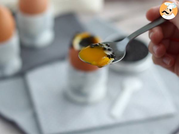 Œufs à la coque au caviar - Préparation etape 3