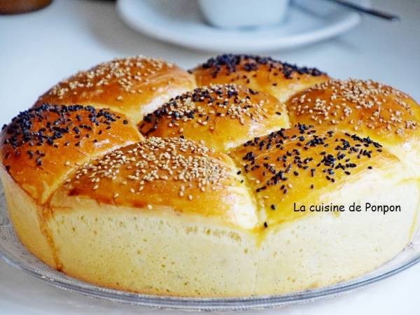 Pain de Radia aux graines de sésame dorées et noires - Préparation etape 5