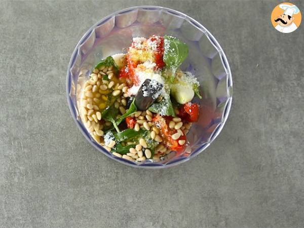 Sauce pesto rouge - Préparation etape 1