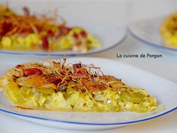 Tarte aux blancs et racines de poireaux et champignons - Préparation etape 4