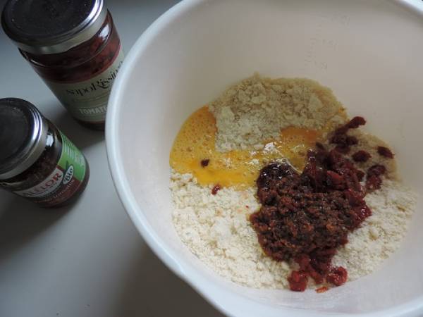 Sablés au pesto de tomates - Préparation etape 1