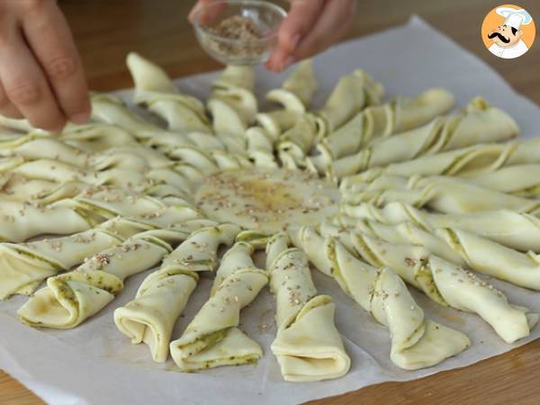 Soleil feuilleté au pesto - Préparation etape 4