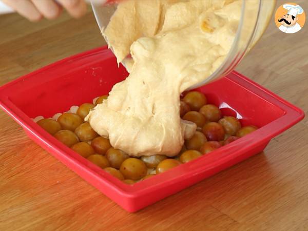 Gâteau renversé aux mirabelles et amandes - Préparation etape 5