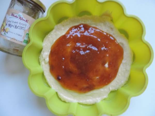 Gâteau moelleux à la confiture de mirabelle, aux blancs d'oeufs - Préparation etape 2