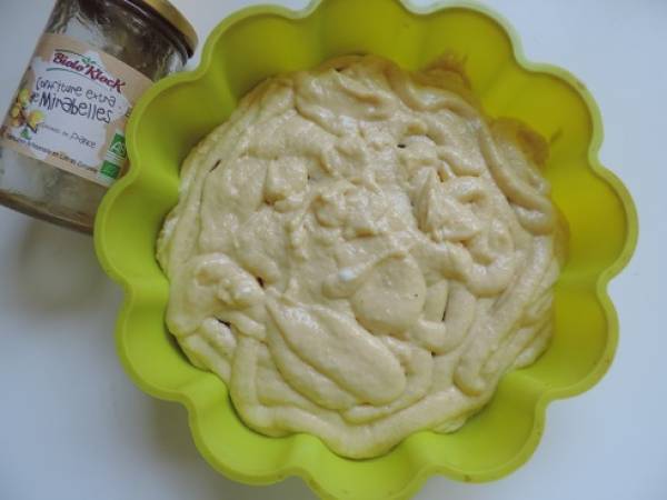 Gâteau moelleux à la confiture de mirabelle, aux blancs d'oeufs - Préparation etape 3