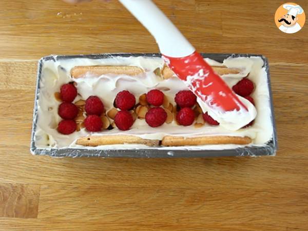 Bûche tiramisu aux framboises - Préparation etape 5