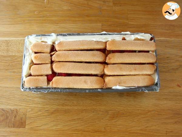 Bûche tiramisu aux framboises - Préparation etape 7