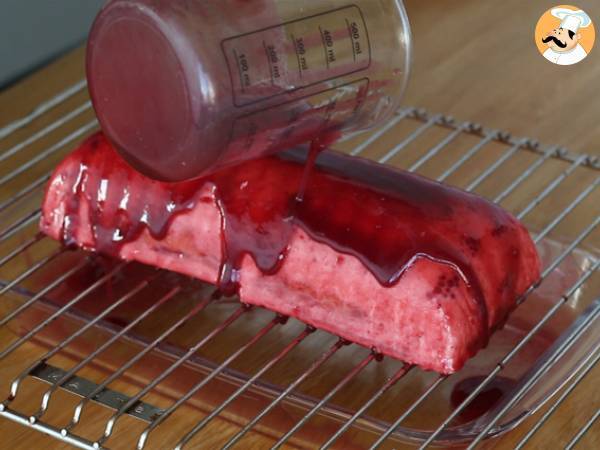 Bûche tiramisu aux framboises - Préparation etape 10