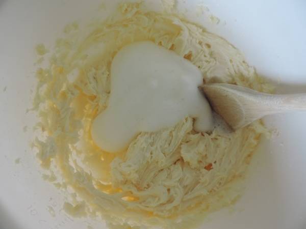 Langue de chat garnie de chocolat - Préparation etape 1