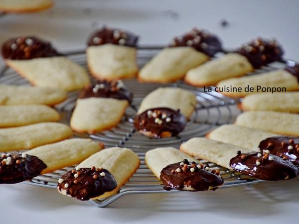 Langue de chat garnie de chocolat - Préparation etape 5