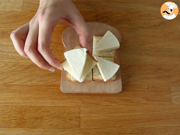 Toasts vache qui rit rennes - Préparation etape 1