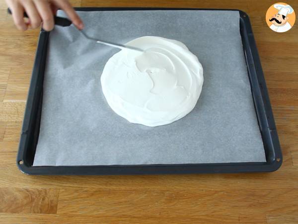 Pavlova aux fruits exotiques facile - Préparation etape 2