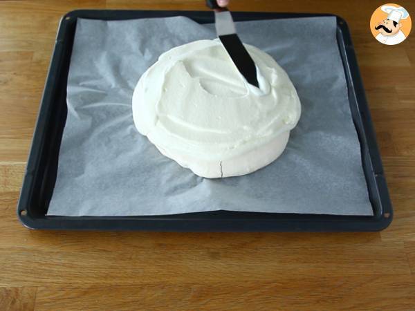 Pavlova aux fruits exotiques facile - Préparation etape 4