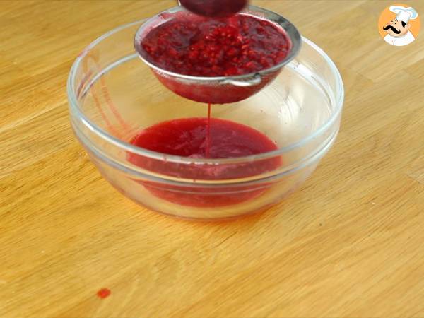 Galette des rois frangipane framboise pistache - Préparation etape 2