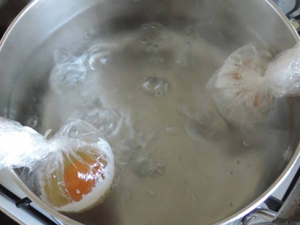 Spaghetti au pesto et oeuf poché, végétarien - Préparation etape 1