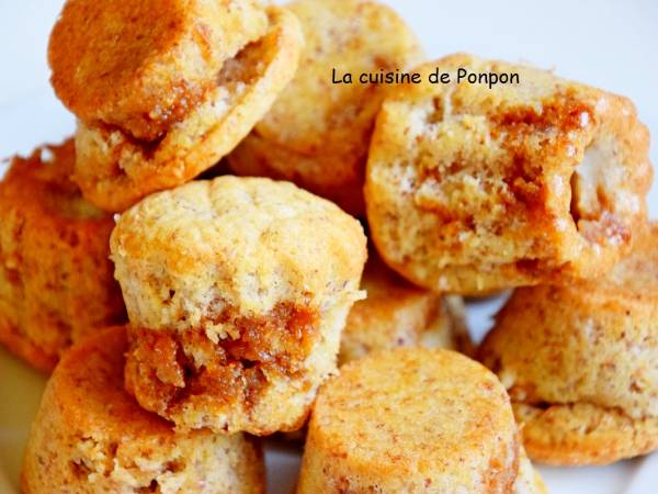 Petit moelleux à la banane, caramel au beurre salé et blancs d'oeufs - Préparation etape 4