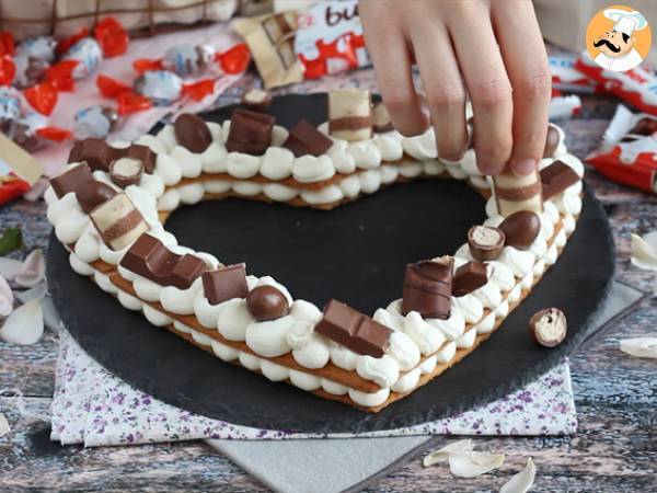 Heart cake au Kinder - Tarte cœur au Kinder pour la saint Valentin - Préparation etape 11