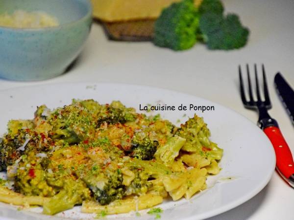 One pot pasta aux pâtes et brocoli, végétarien - Préparation etape 4