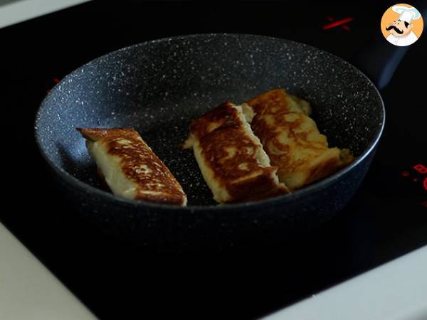 Pains perdus salés au pesto - Préparation etape 5