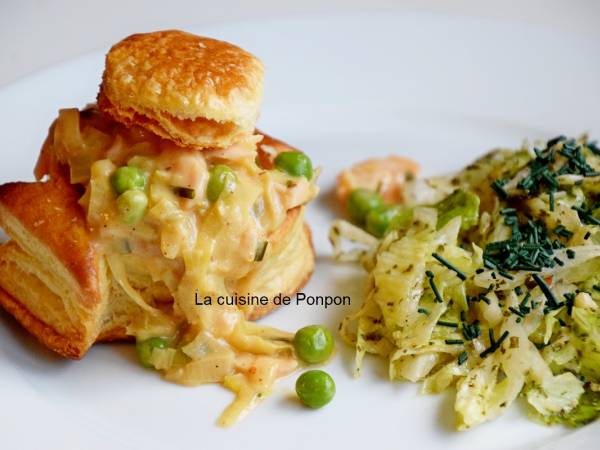Bouchée feuilletée poisson au saumon fumé, poireau et petit pois - Préparation etape 2