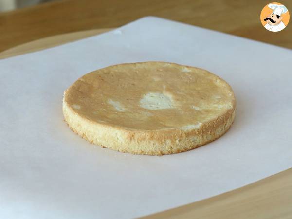 Layer cake aux fraises et crème mascarpone - Préparation etape 8