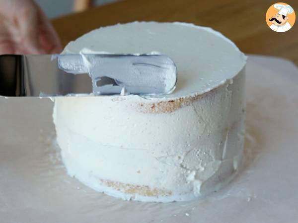 Layer cake aux fraises et crème mascarpone - Préparation etape 11