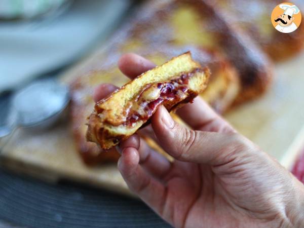 Pain perdu au beurre de cacahuètes et confiture de fruits rouges - Préparation etape 5
