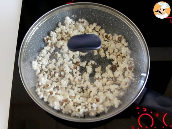 Pop corn au chocolat et aux marshmallows - Préparation etape 2