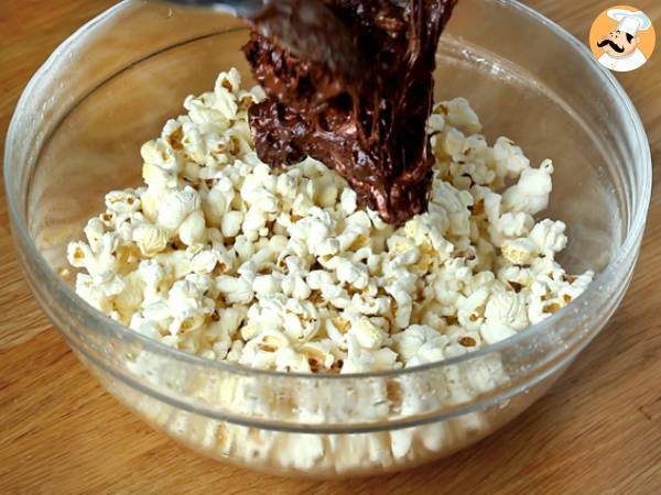 Pop corn au chocolat et aux marshmallows - Préparation etape 4